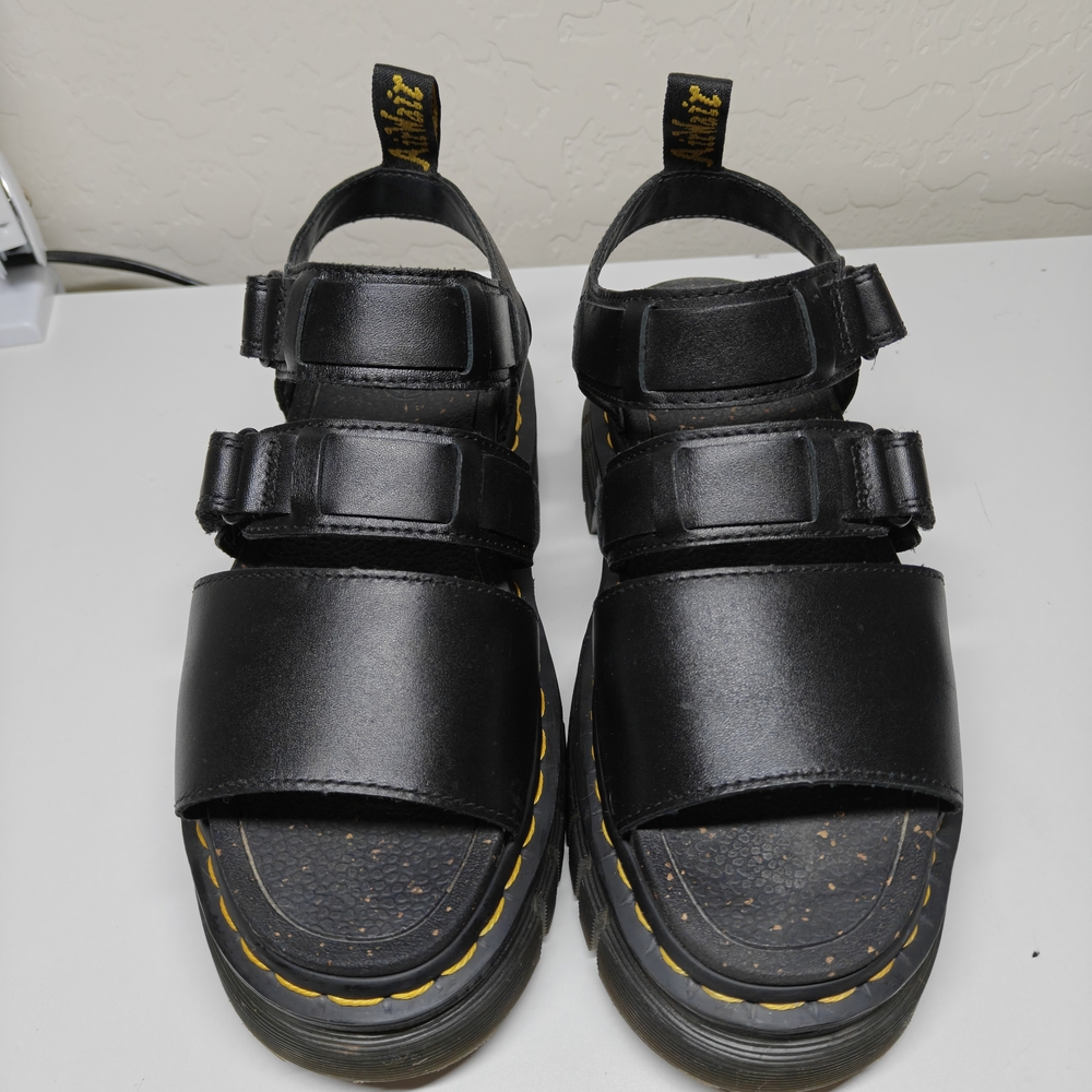 Dr. Martens Women's Ricki 3-Strap Sandals Black Nappa Lux Leather